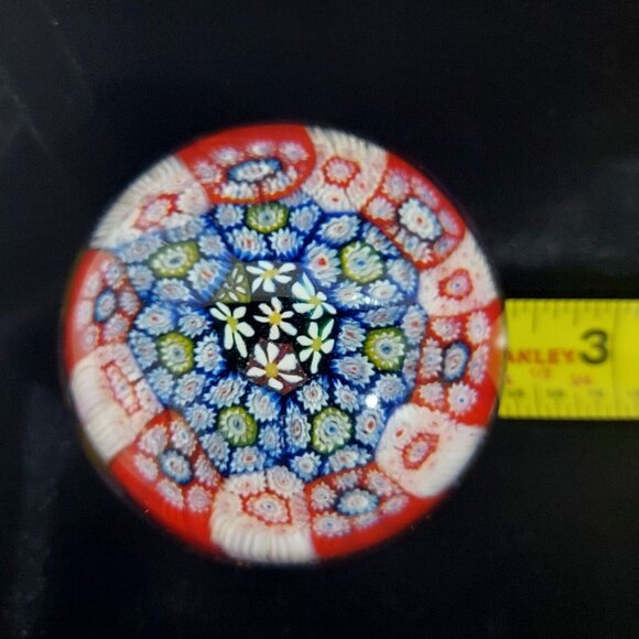 MURANO ART GLASS TINY MILLEFIORE RED WHITE BLUE DAISY FLORAL PAPERWEIGHT Vintage - Picture 6 of 8